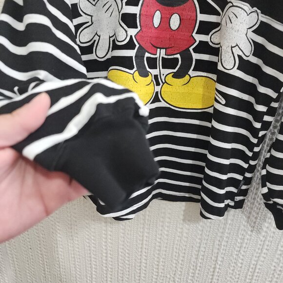 Disney Mickey Mouse Spirit Jersey Black White Striped True Original Size Medium - Picture 7 of 11